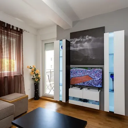 Apartment Pezerovic